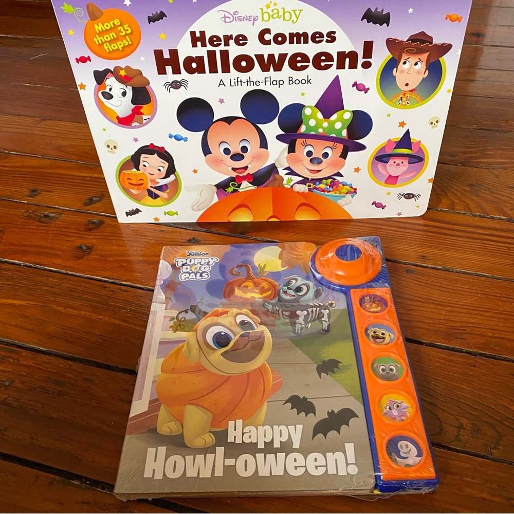 Two Disney Books Brand New Dog Pals, Mickey, Minnie, Buzz, Winnie, Snow White
